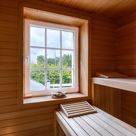 Beautiful And Spacious House With Swimming Pond Sauna And Garden كوكسيجدي