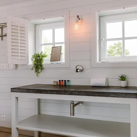 Beautiful And Spacious House With Swimming Pond Sauna And Garden كوكسيجدي